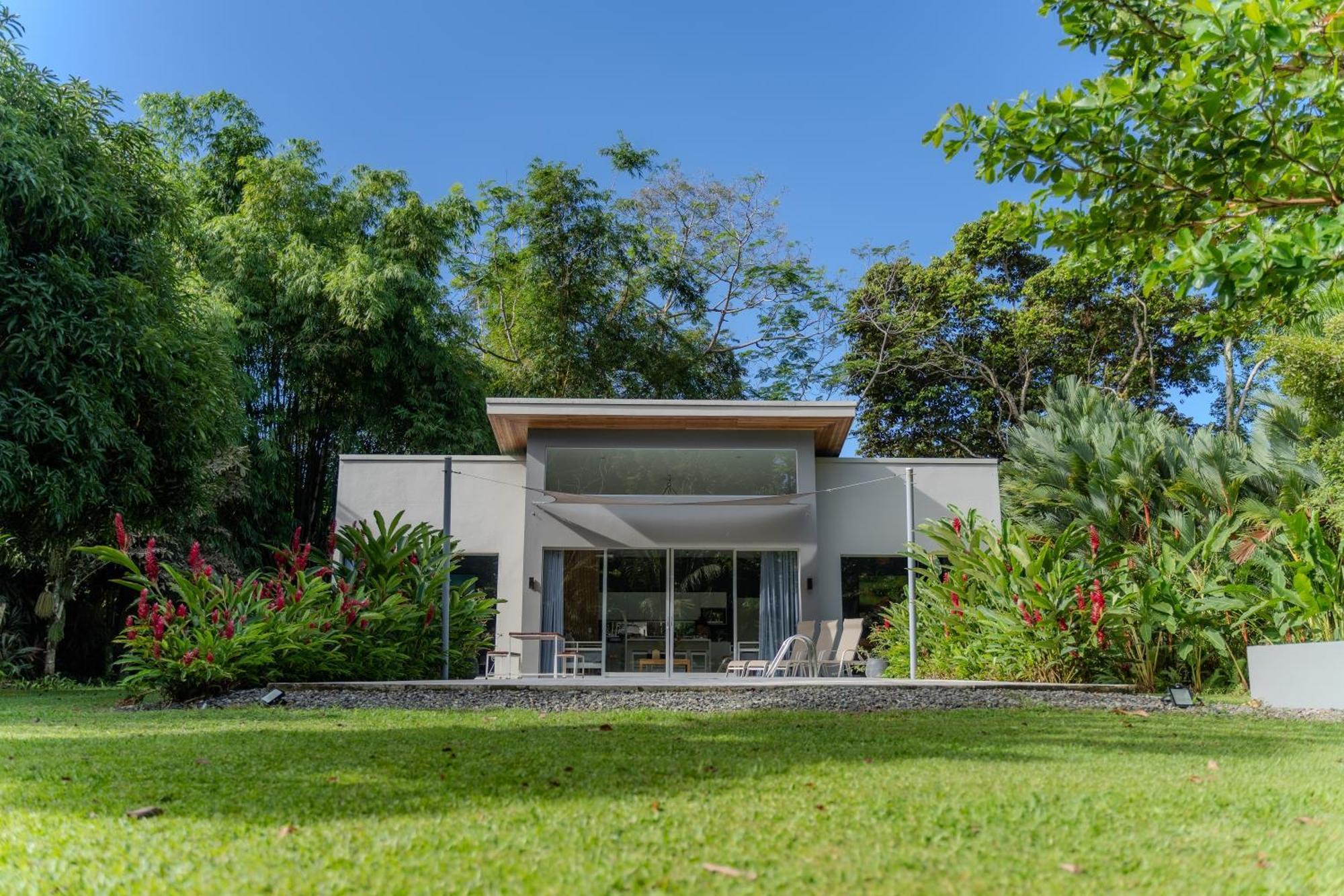 Lilan Nature, Modern House N°1, Private Swimming Pool. Cahuita Dış mekan fotoğraf